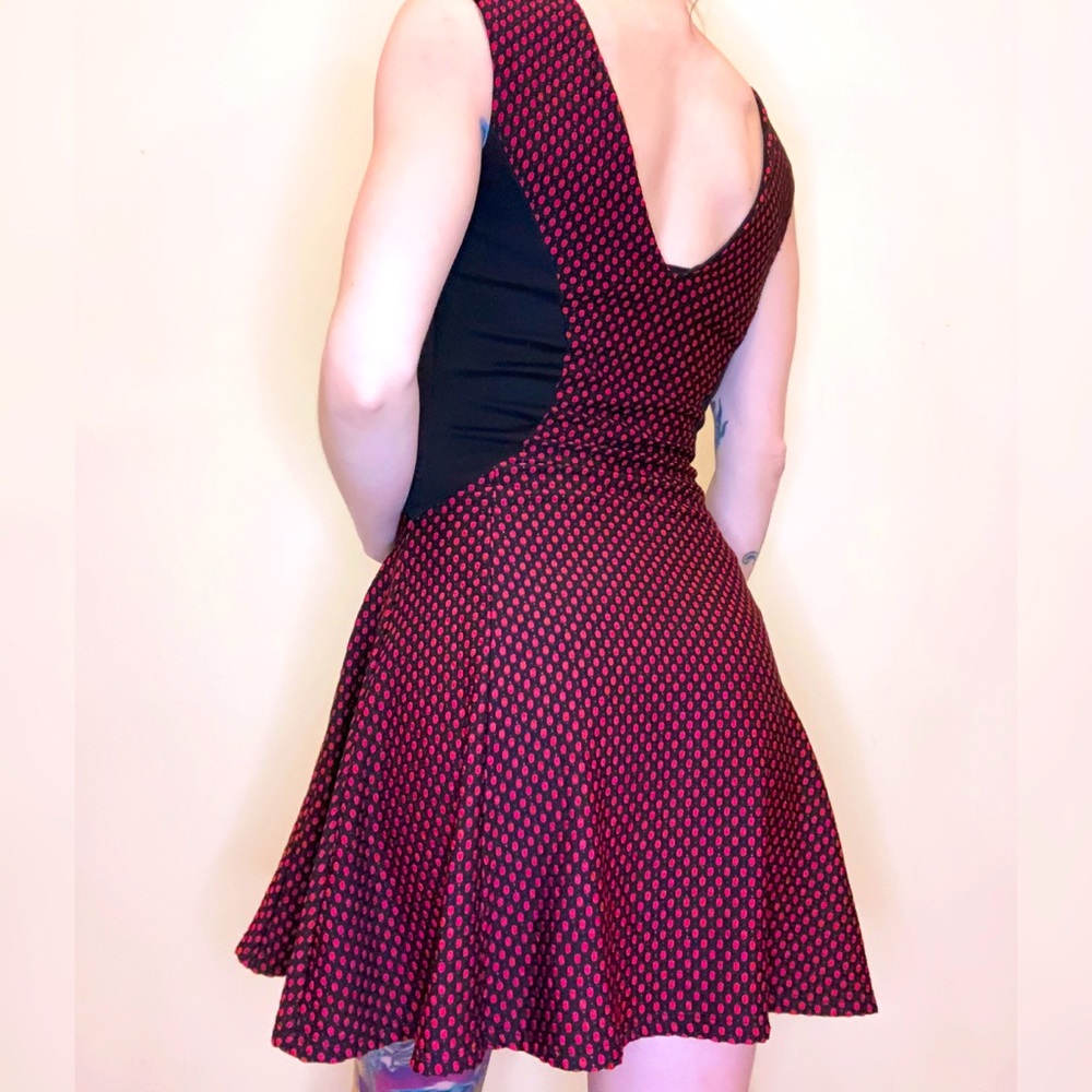 Reversible A-Line Sleeveless Pinup Skater Dress - Picture 3 of 7